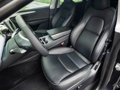 Tesla Model Y Rear-Wheel Drive - ფოტო 14