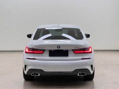 BMW 3 Series Facelift 325i M Sport Package - ფოტო 8