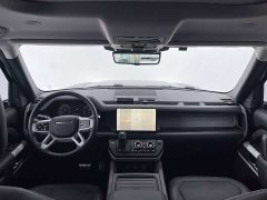 Land Rover Defender Facelift 110 3.0T P400 Dark Edition - ფოტო 13
