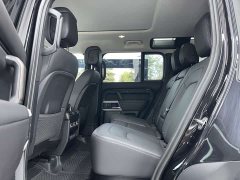 Land Rover Defender Facelift 110 3.0T P400 Dark Edition - ფოტო 19