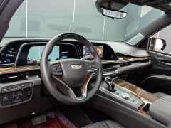 Cadillac Escalade-V ESV North American Version - ფოტო 13