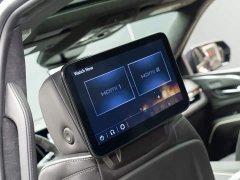Cadillac Escalade-V ESV North American Version - ფოტო 17