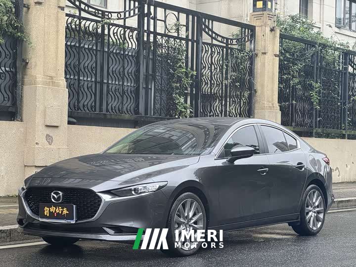 Mazda3 Axela 2.0L Automatic Brilliant Edition