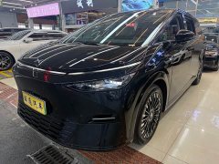 XPeng X9 Pure Electric 740 Extended Range Max - ფოტო 1