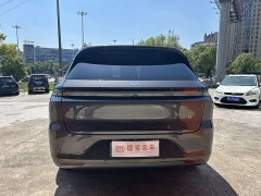 Li Auto L6 Pro - ფოტო 12