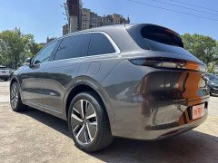 Li Auto L6 Pro - ფოტო 13