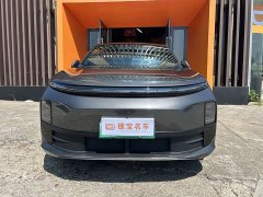 Li Auto L6 Pro - ფოტო 2