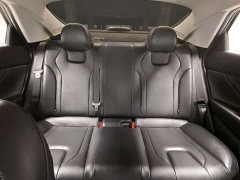 Hyundai Elantra 1.5L CVT Luxury - ფოტო 15