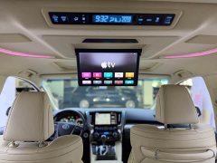 Toyota Alphard Hybrid 2.5L Premium Edition - ფოტო 12