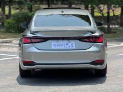 Lexus ES 2025 300h Premium Edition - ფოტო 14