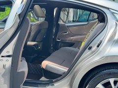 Lexus ES 2025 300h Premium Edition - ფოტო 7