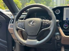 Lexus ES 2025 300h Premium Edition - ფოტო 9
