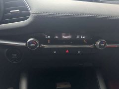 Mazda3 Axela 2.0L Automatic Brilliant Edition - ფოტო 17