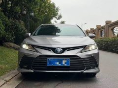 Toyota Camry Hybrid 2.5L HGVP Leading Edition - ფოტო 1