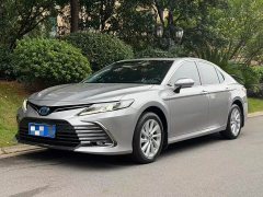 Toyota Camry Hybrid 2.5L HGVP Leading Edition - ფოტო 2