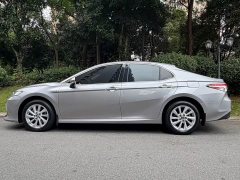 Toyota Camry Hybrid 2.5L HGVP Leading Edition - ფოტო 3
