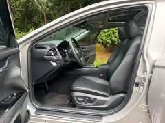 Toyota Camry Hybrid 2.5L HGVP Leading Edition - ფოტო 6