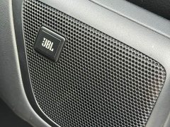Toyota Vellfire 2020 Dual Engine 2.5L HV Luxury - ფოტო 14