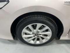 Toyota Camry Hybrid 2.5L HGVP Leading Edition - ფოტო 15
