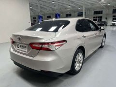 Toyota Camry Hybrid 2.5L HGVP Leading Edition - ფოტო 4
