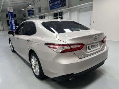 Toyota Camry Hybrid 2.5L HGVP Leading Edition - ფოტო 5