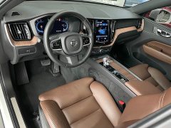 Volvo XC60 B5 AWD Smart Remote Luxury Edition - ფოტო 7
