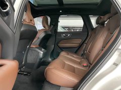 Volvo XC60 B5 AWD Smart Remote Luxury Edition - ფოტო 8