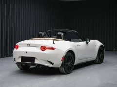 Mazda MX-5 Manual Soft Top Convertible Mexico Edition - ფოტო 4