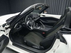 Mazda MX-5 Manual Soft Top Convertible Mexico Edition - ფოტო 9