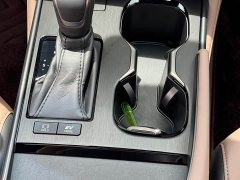 Lexus ES 300h Premium Edition - ფოტო 11