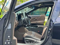 Lexus ES 300h Premium Edition - ფოტო 5