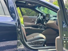Lexus ES 300h Premium Edition - ფოტო 7