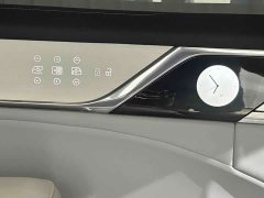 Volvo EM90 Ultra Six-Seater - ფოტო 19