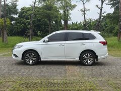 Mitsubishi Outlander 2.4L AWD Enjoy Edition 7-Seater - ფოტო 5