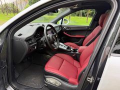 Porsche 2022 Macan 2.0T - ფოტო 11