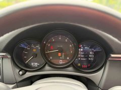 Porsche 2022 Macan 2.0T - ფოტო 17