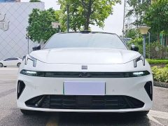 Lynk & Co Geely Lynk & Co 07 EM-P 126 Extended Range Max - ფოტო 2