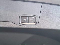 Porsche 2024 Taycan 4 Cross Turismo - ფოტო 18