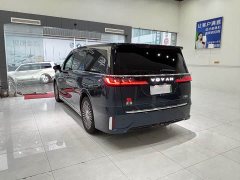 Voyah Lantu Dreamchaser PHEV AWD Luxury Kunpeng Edition - ფოტო 4
