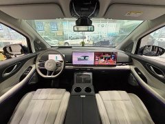 Voyah Lantu Dreamchaser PHEV AWD Luxury Kunpeng Edition - ფოტო 9