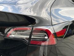 Tesla Model Y Standard Range RWD - ფოტო 14