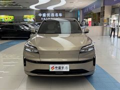 Nio Lerado L90 Ultra Six-Seater - ფოტო 2