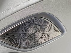 Mercedes-Benz EQE 2025 500 4MATIC Luxury - ფოტო 18