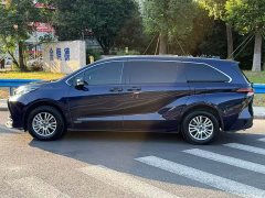Toyota Sienna 2021 2.5L Hybrid Comfort Edition - ფოტო 3