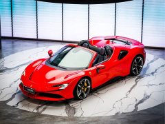 Ferrari 2021 SF90 3.9T V8 Spider - ფოტო 2