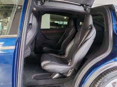 Tesla Model X 75D - ფოტო 8