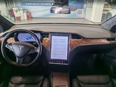 Tesla Model X 75D - ფოტო 9