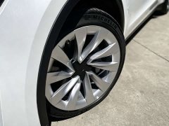 Tesla Model Y Long Range All-Wheel Drive Launch Edition - ფოტო 16