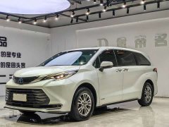 Toyota Sienna 2021 2.5L Hybrid Premium Edition - ფოტო 1