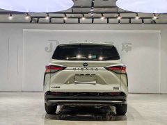 Toyota Sienna 2021 2.5L Hybrid Premium Edition - ფოტო 16